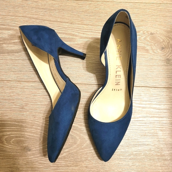Anne Klein (iflex) | Blue Suede | D'Orsay Heels | Size 6 M - Picture 3 of 10